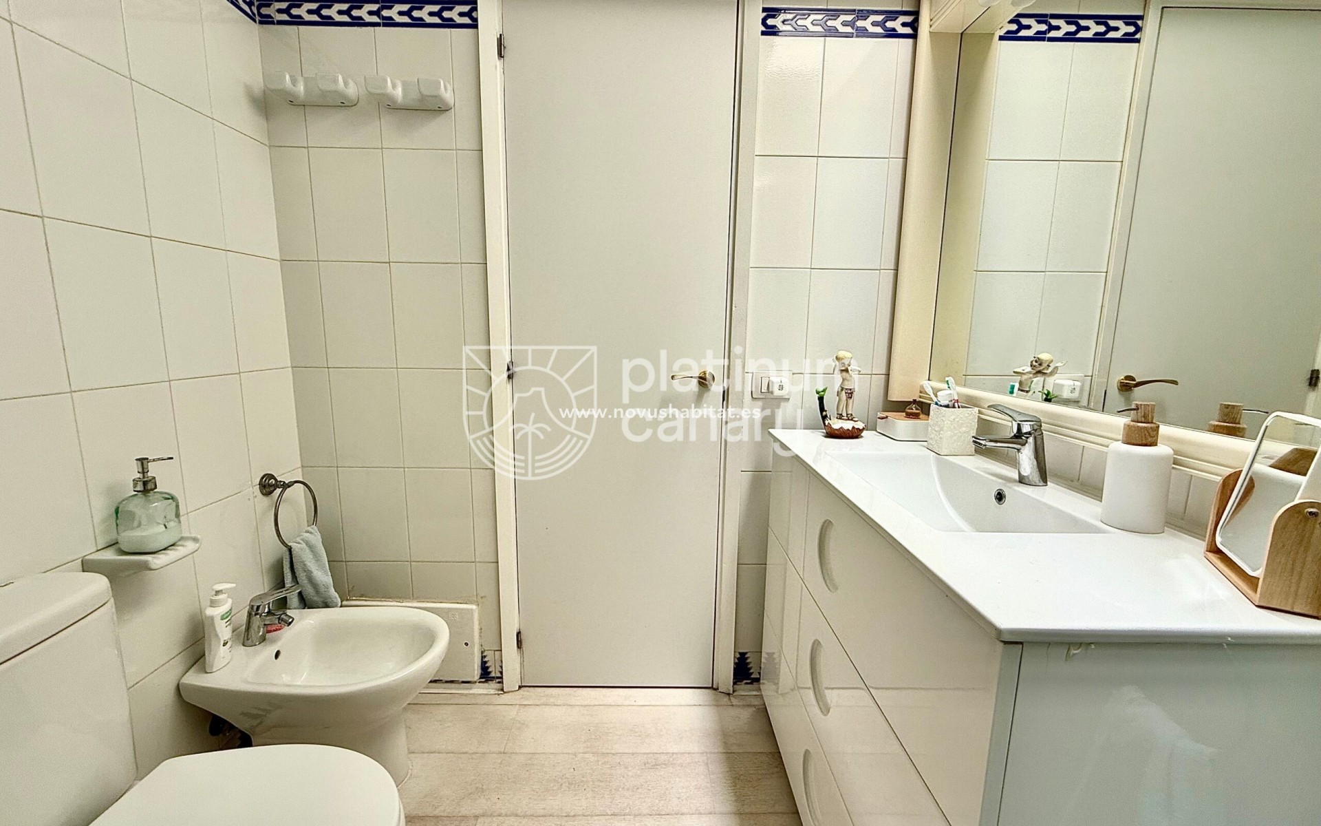 Resale - Apartment - Adeje - Santa Cruz de Tenerife