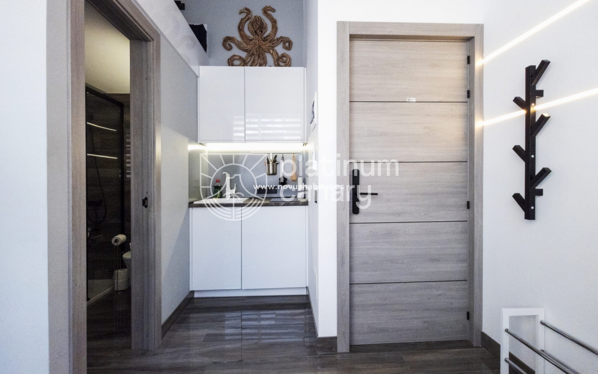 Resale - Apartment - Adeje - Santa Cruz de Tenerife