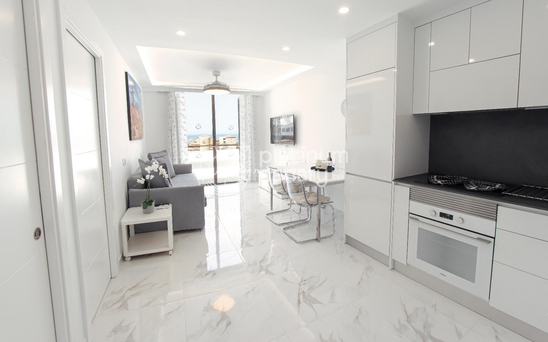 Resale - Apartment - Adeje - Santa Cruz Tenerife