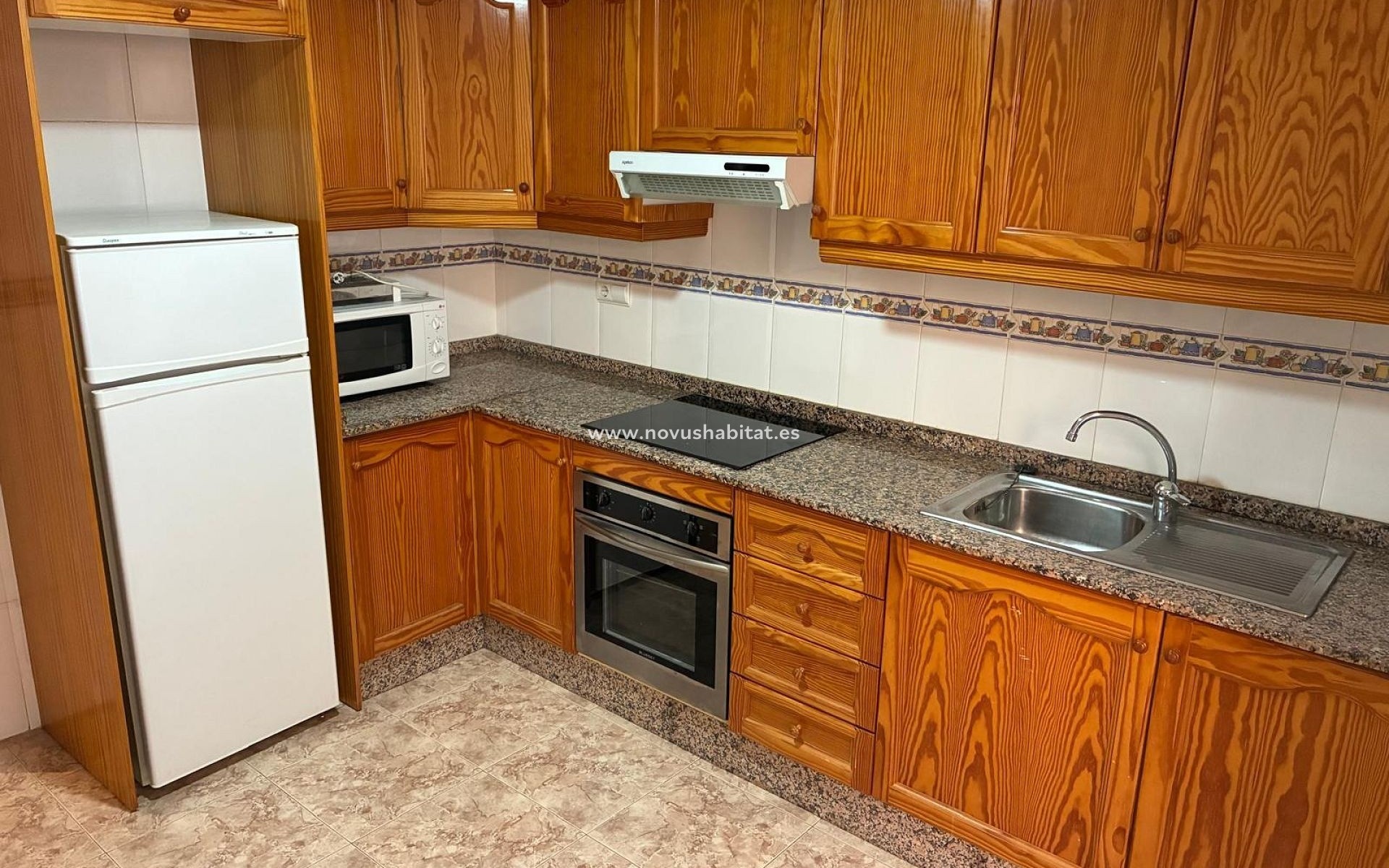 Resale - Apartment - Almoradí