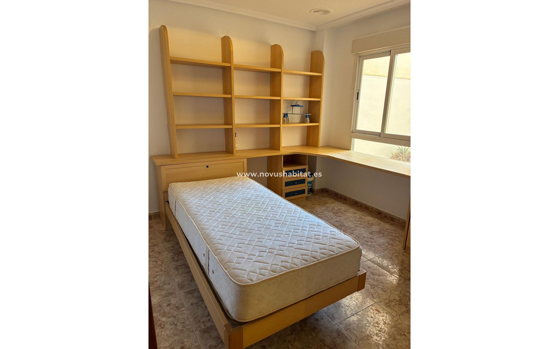 Resale - Apartment - Almoradí