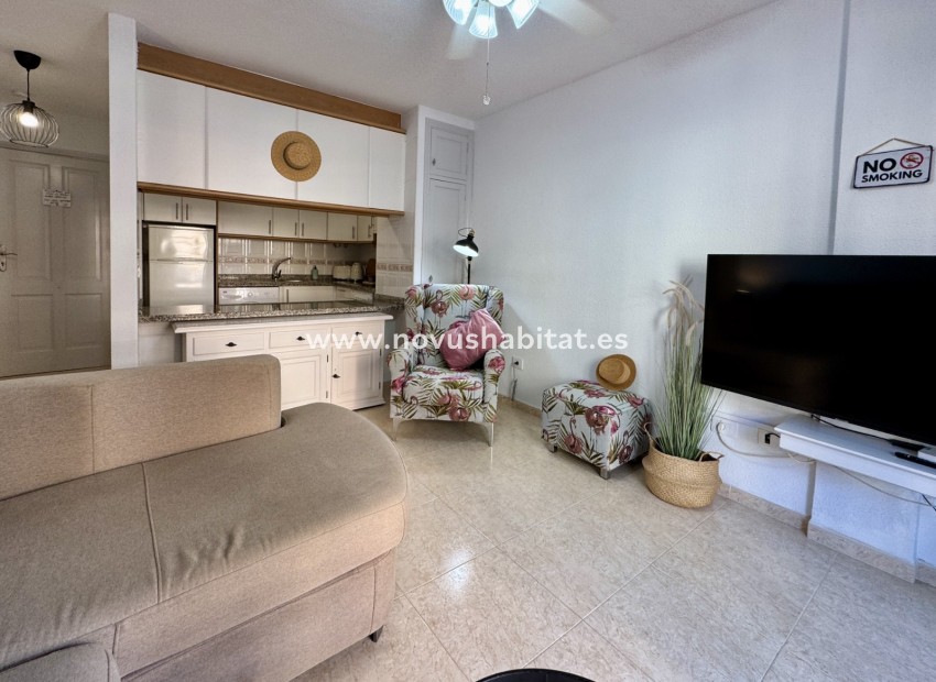 Resale - Apartment - Callao Salvaje
