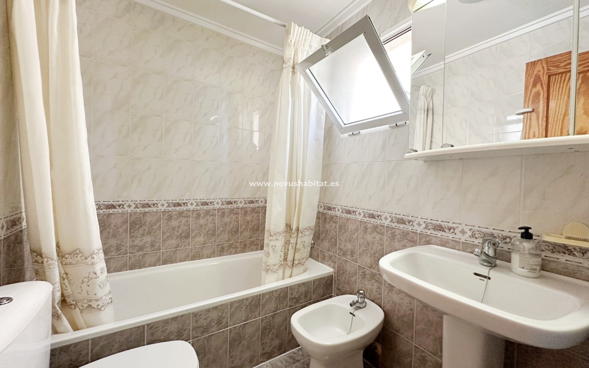 Resale - Apartment / Duplex - Torrevieja