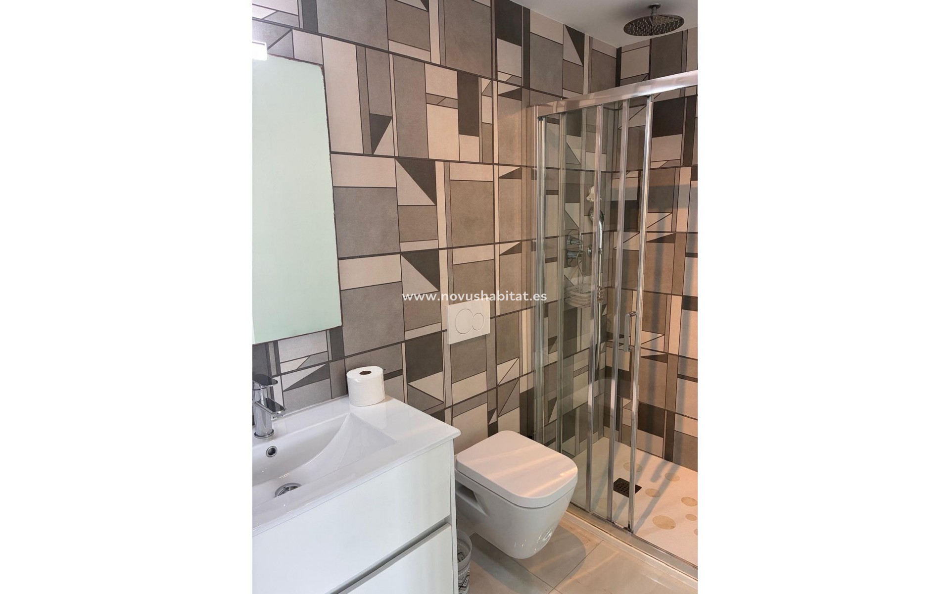 Resale - Apartment - Los Altos