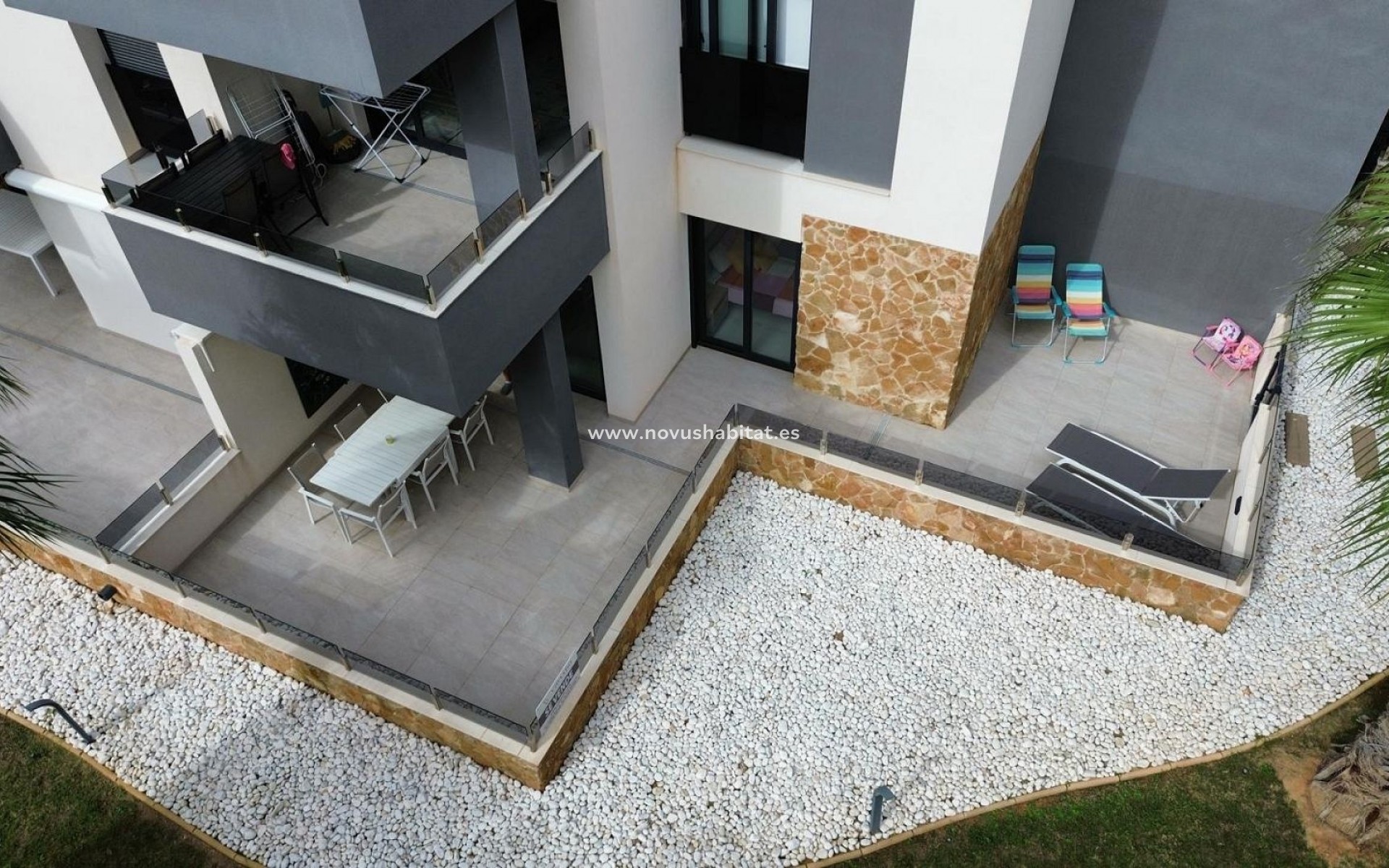 Resale - Apartment - Los Altos