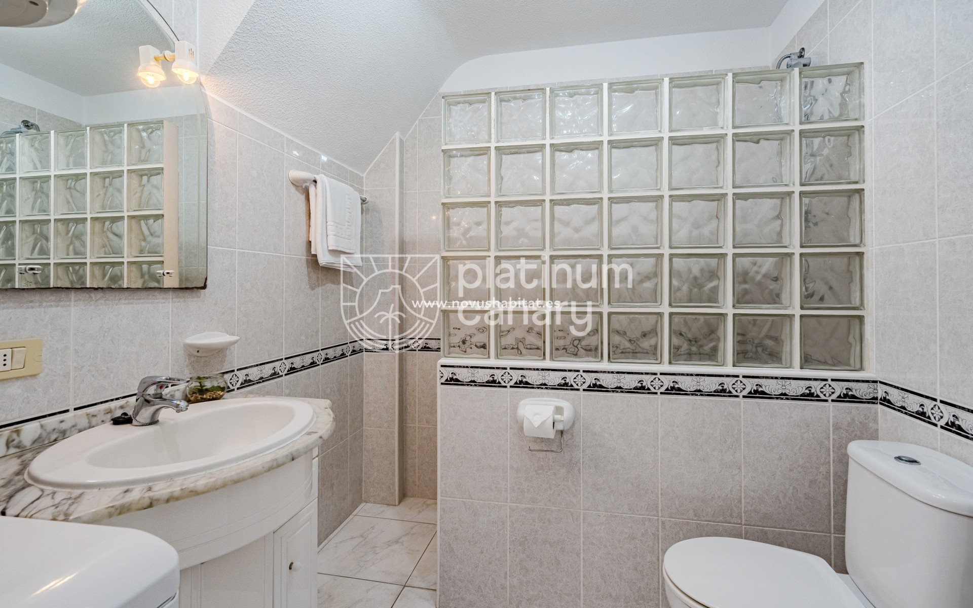 Resale - Apartment - Los Cristianos - Santa Cruz de Tenerife