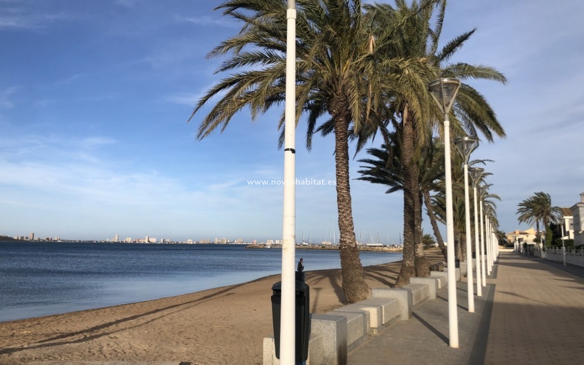 Resale - Apartment - Mar de cristal