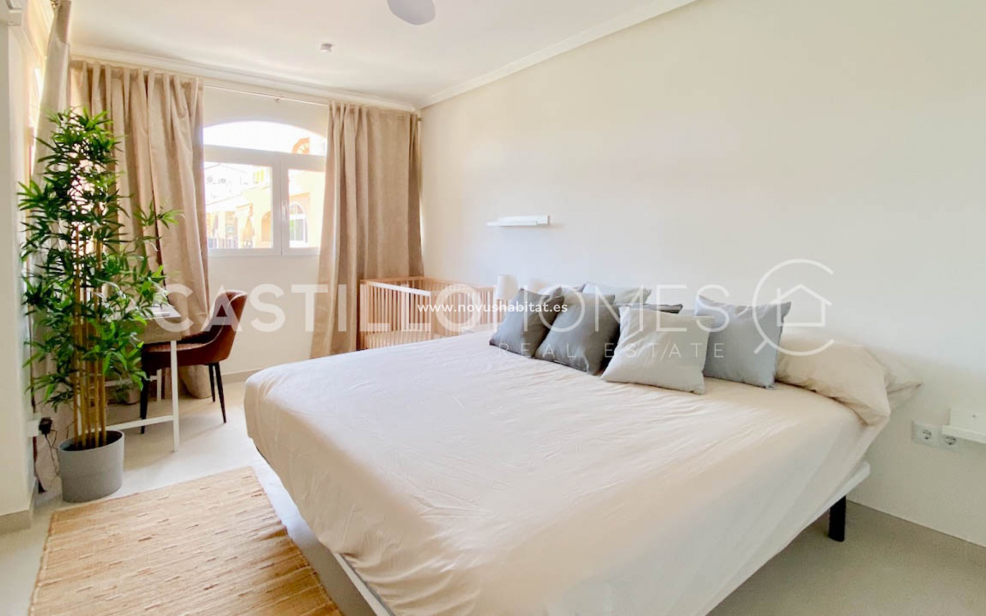 Resale - Apartment - Orihuela Costa - Playa Flamenca