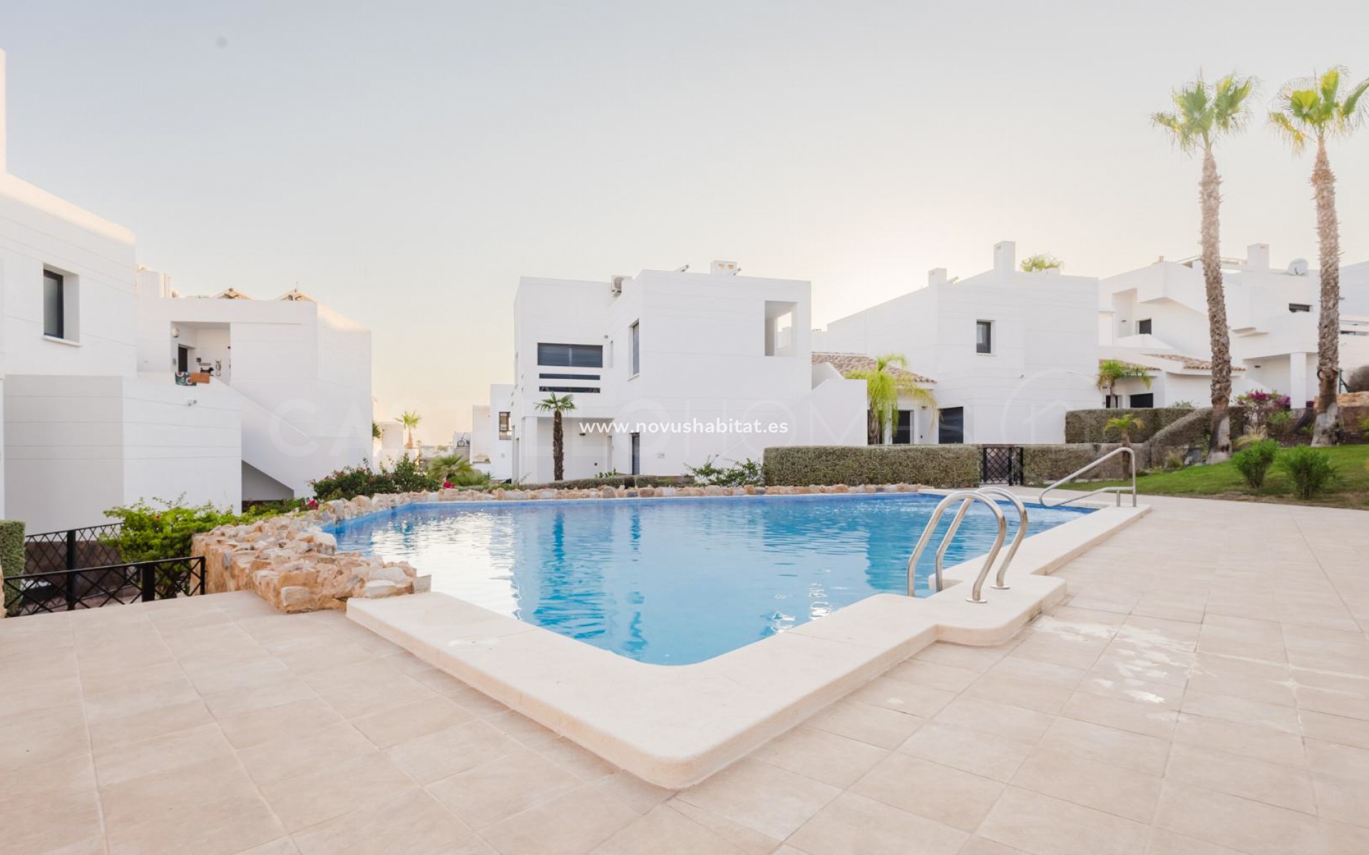 Resale - Apartment - Orihuela Costa - Villamartín