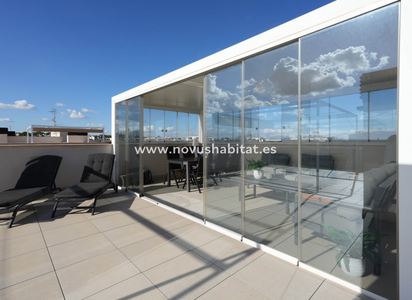 Resale - Apartment - Orihuela Costa - Villamartín