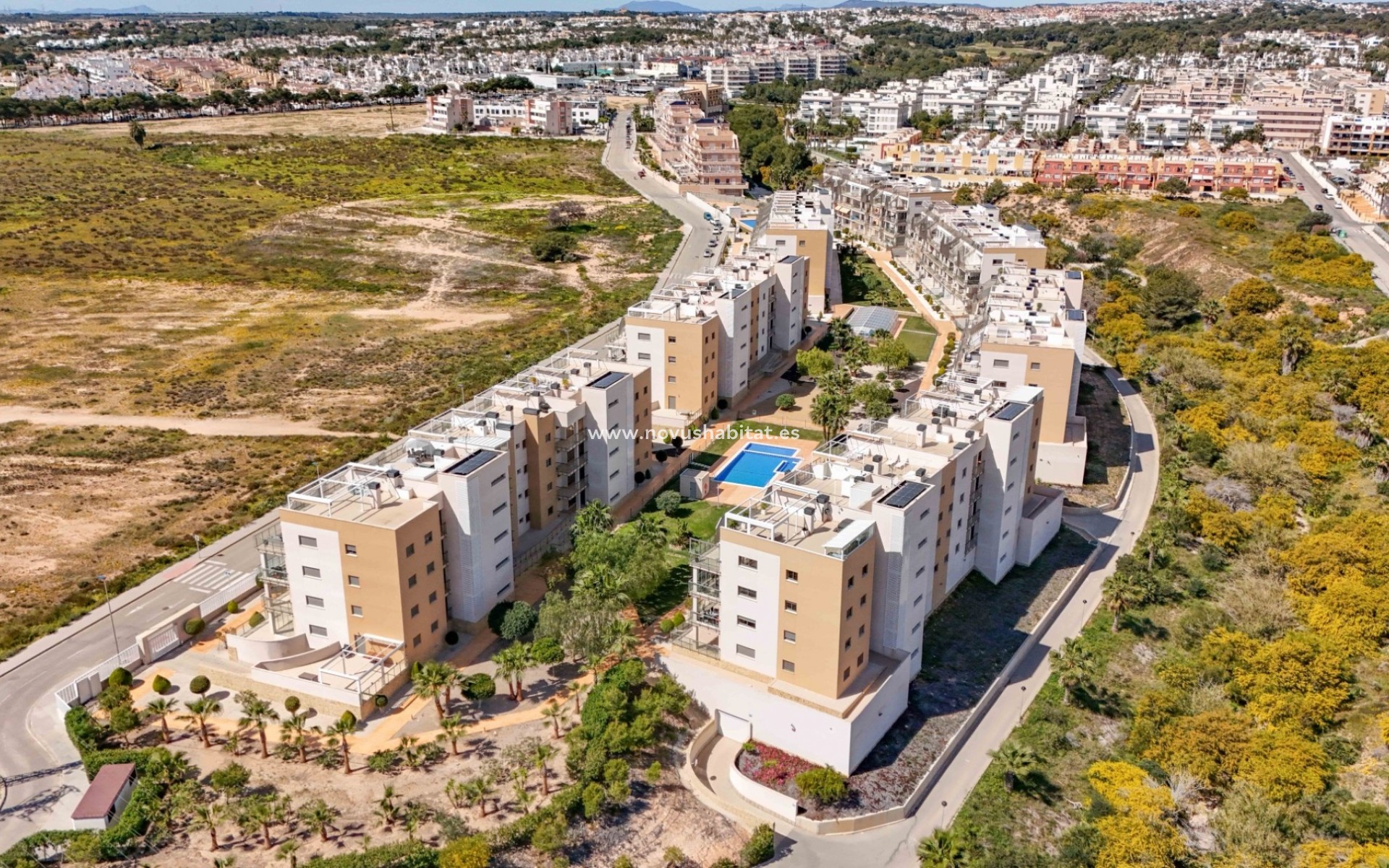 Resale - Apartment - Orihuela Costa - Villamartín