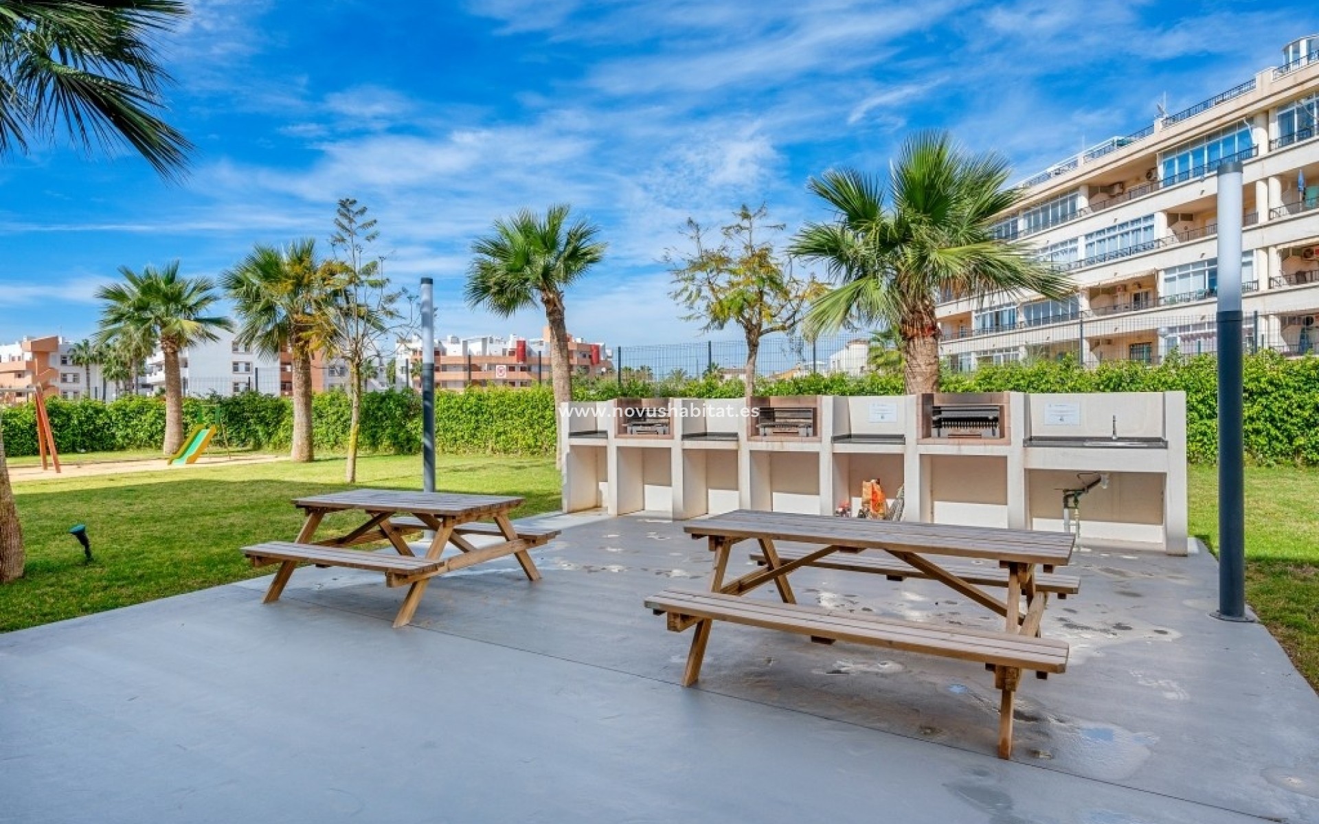 Resale - Apartment - Orihuela Costa