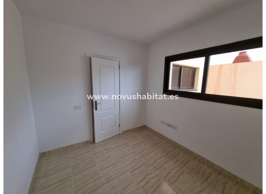 Resale - Apartment - San Isidro - Tenerife