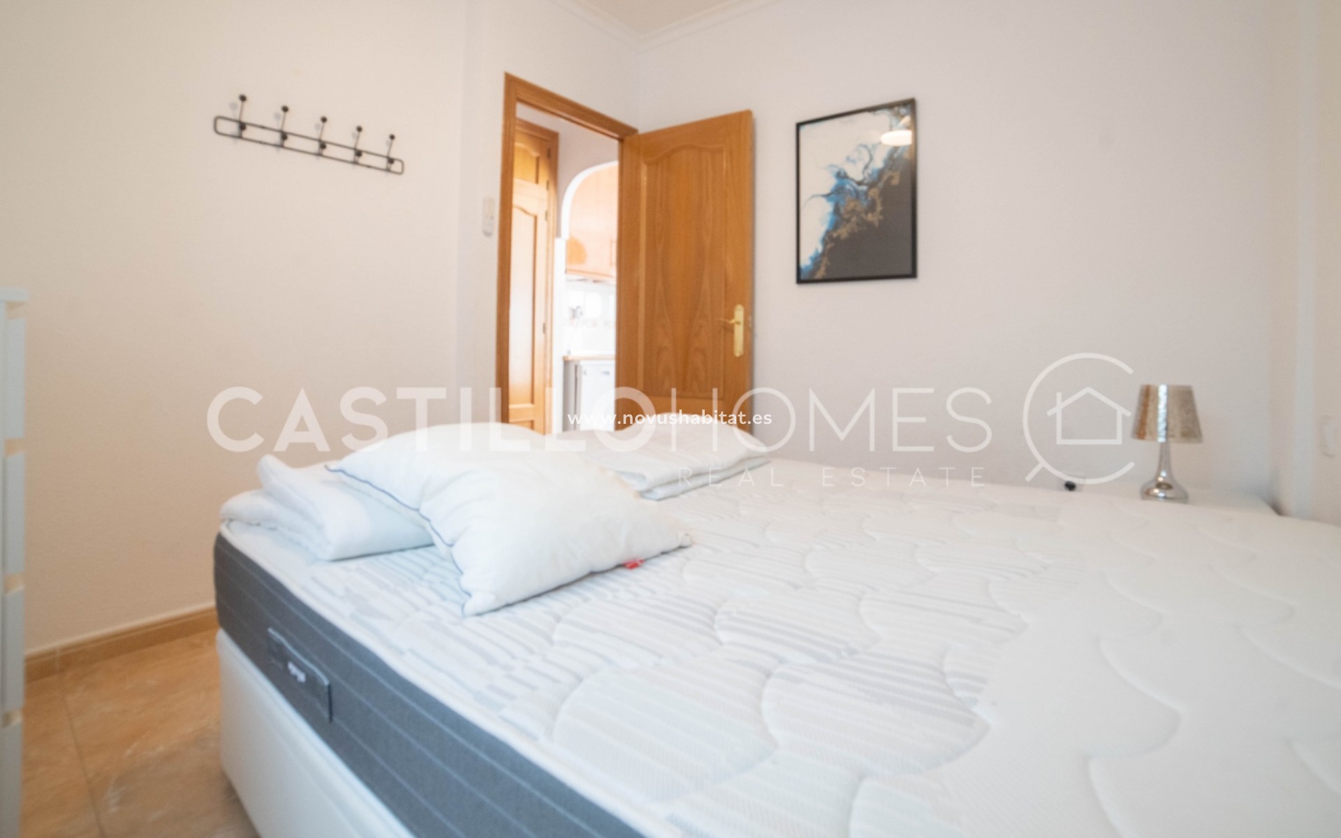 Resale - Apartment - Torrevieja - Aguas Nuevas