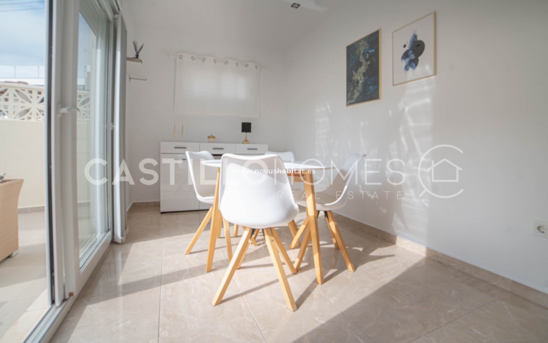 Resale - Apartment - Torrevieja - Aguas Nuevas