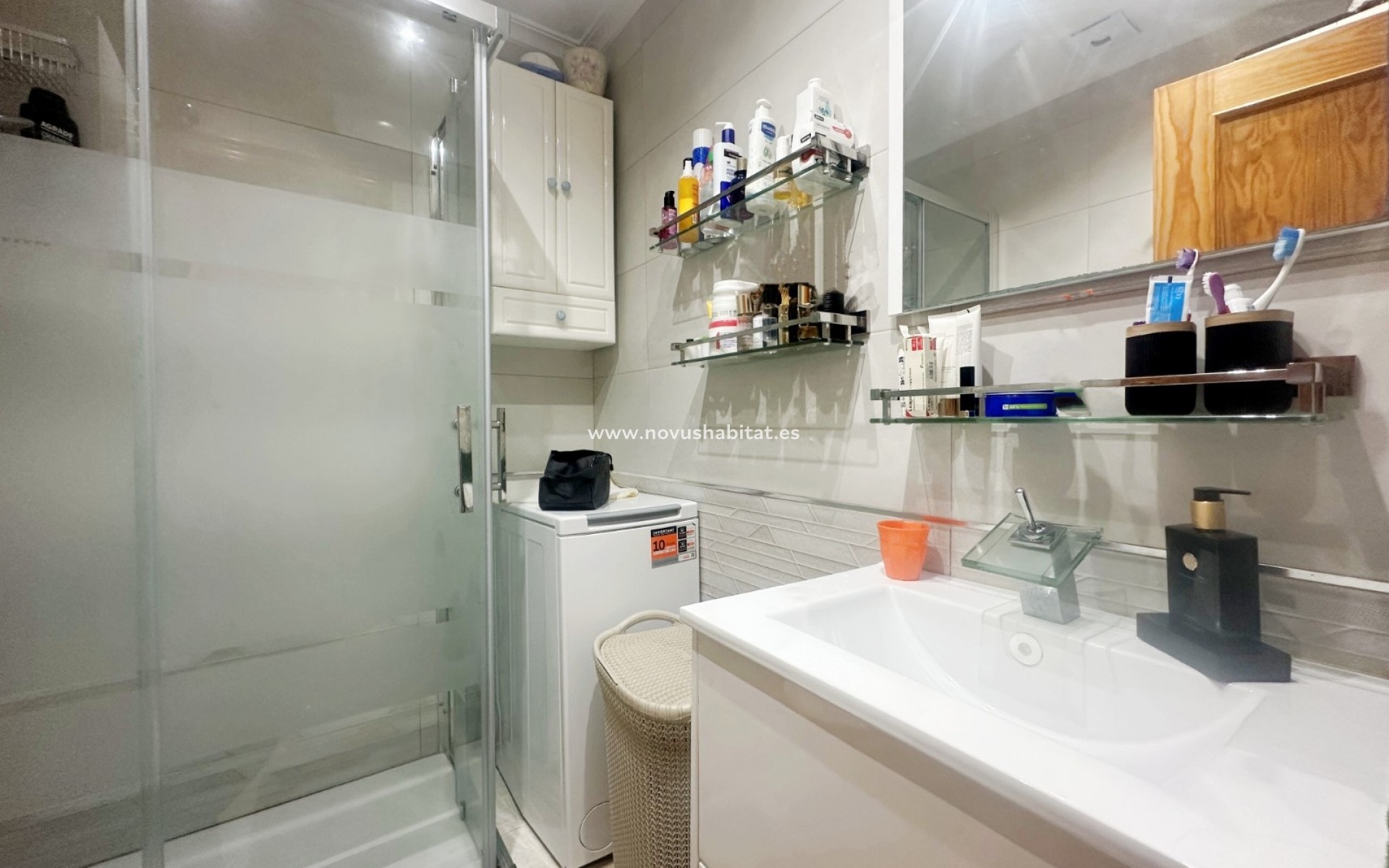 Resale - Apartment - Torrevieja - Aguas Nuevas