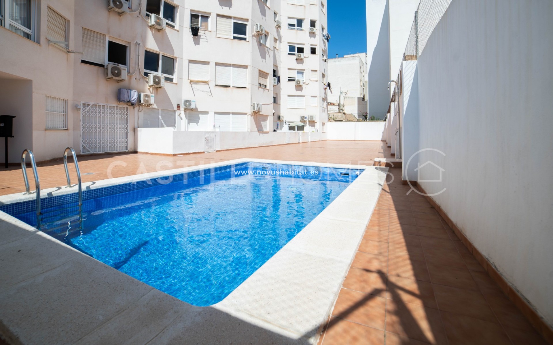 Resale - Apartment - Torrevieja - Centro