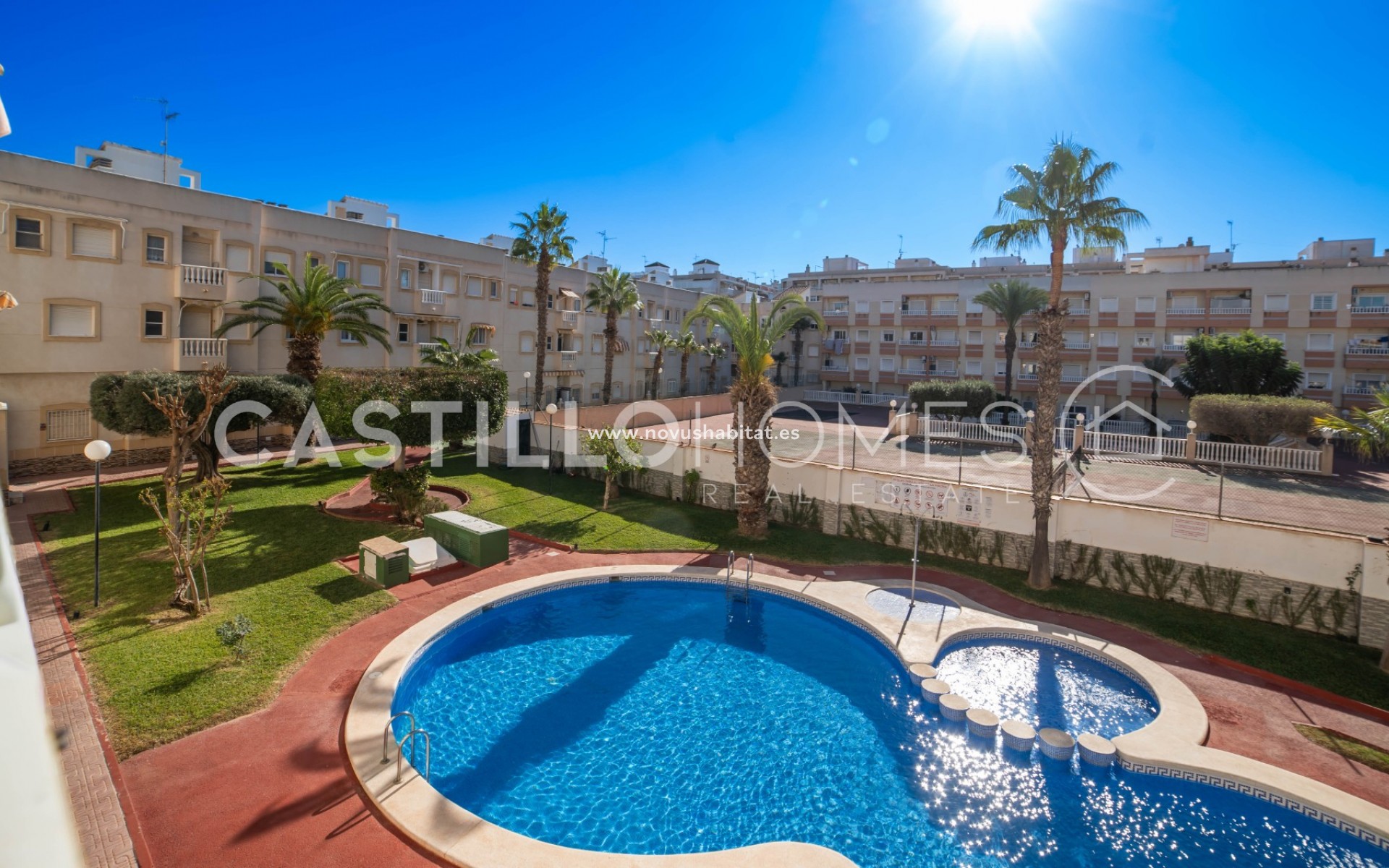 Resale - Apartment - Torrevieja - Centro