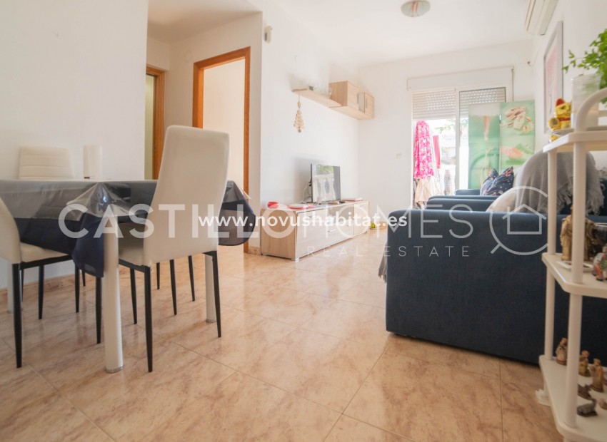 Resale - Apartment - Torrevieja - Centro