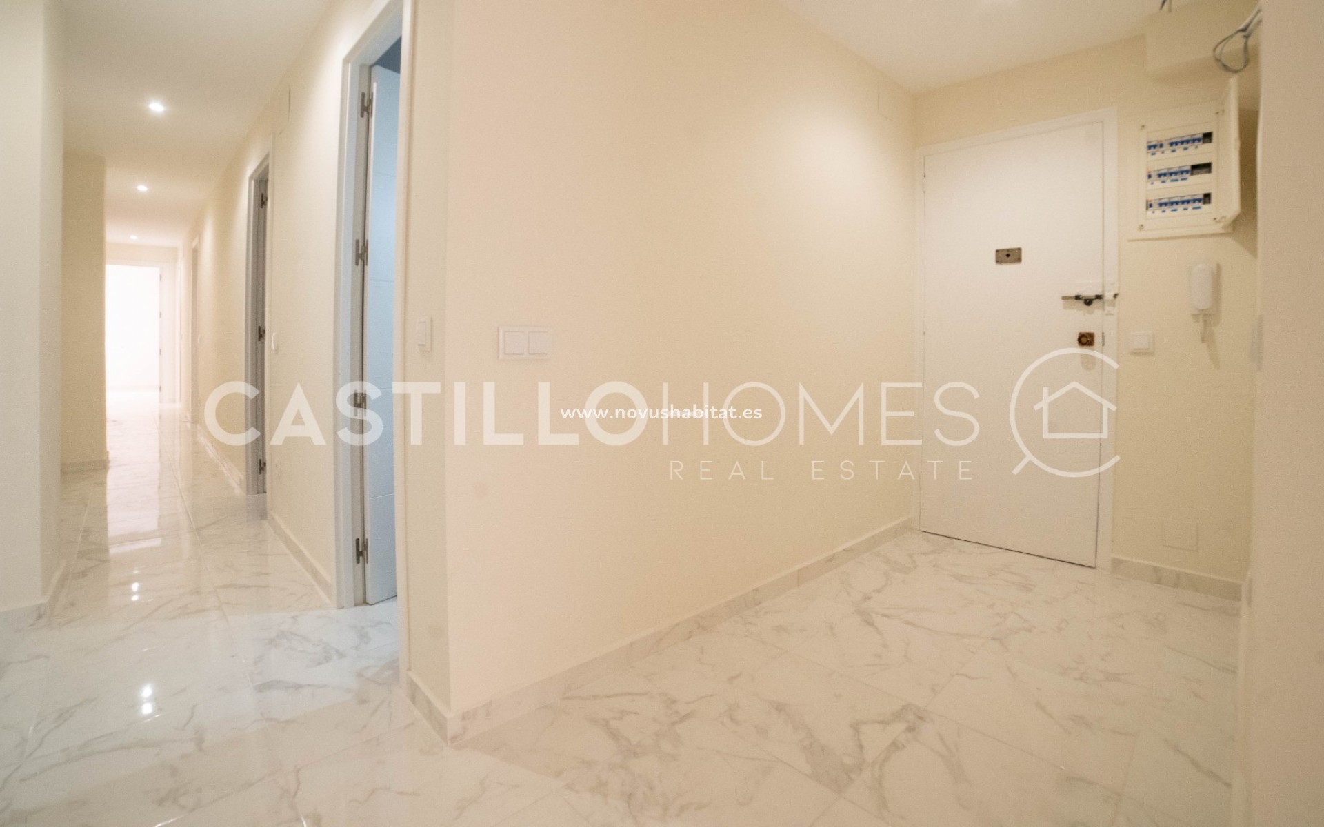 Resale - Apartment - Torrevieja - Centro