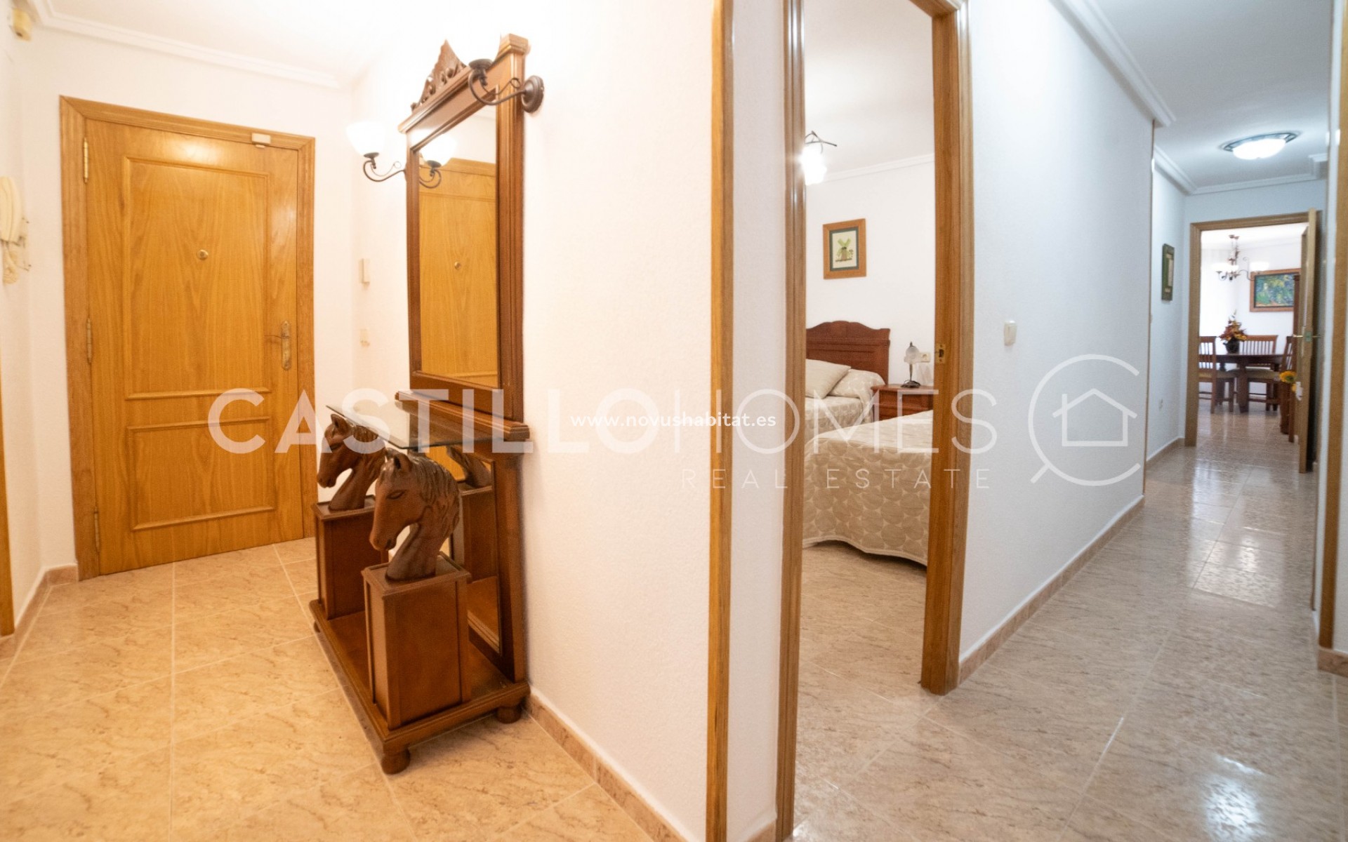 Resale - Apartment - Torrevieja - Centro