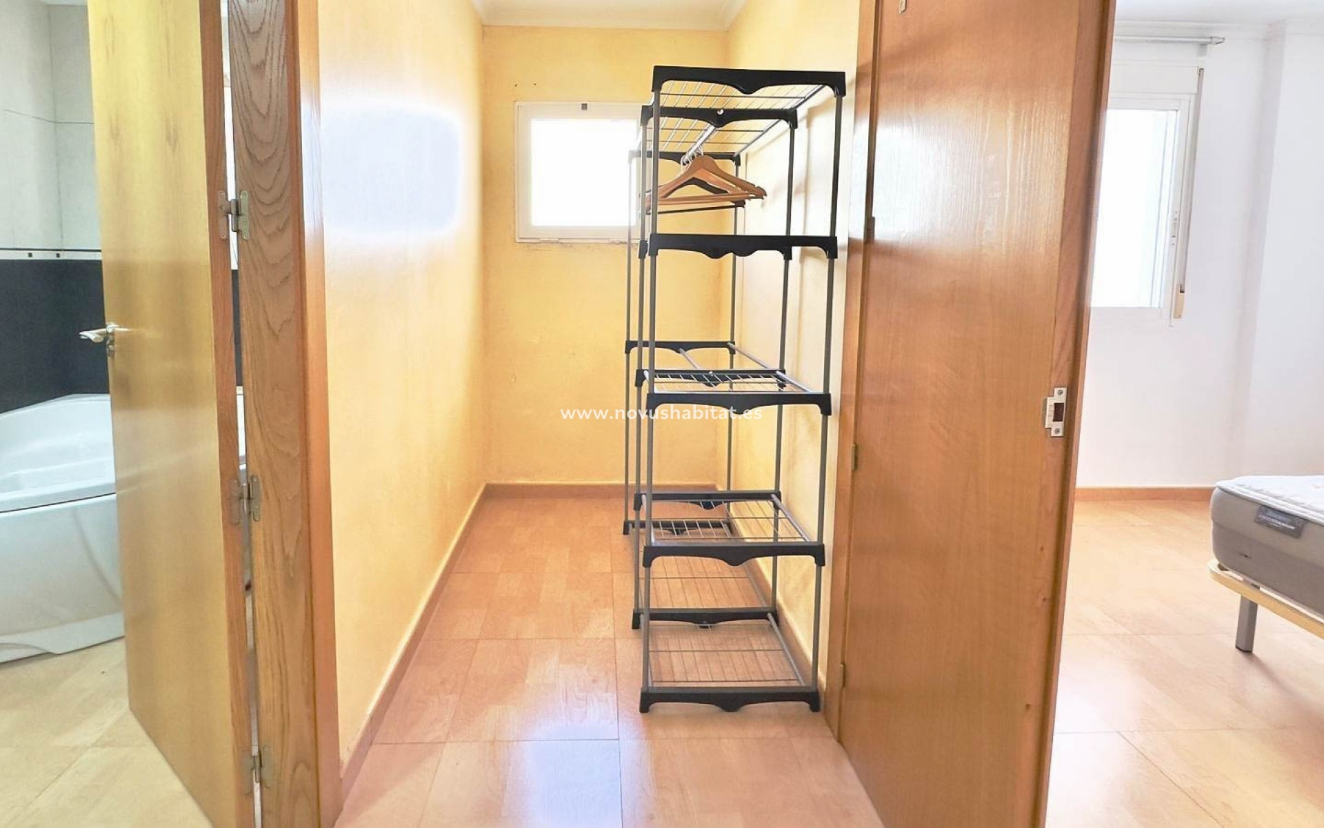 Resale - Apartment - Torrevieja - Centro