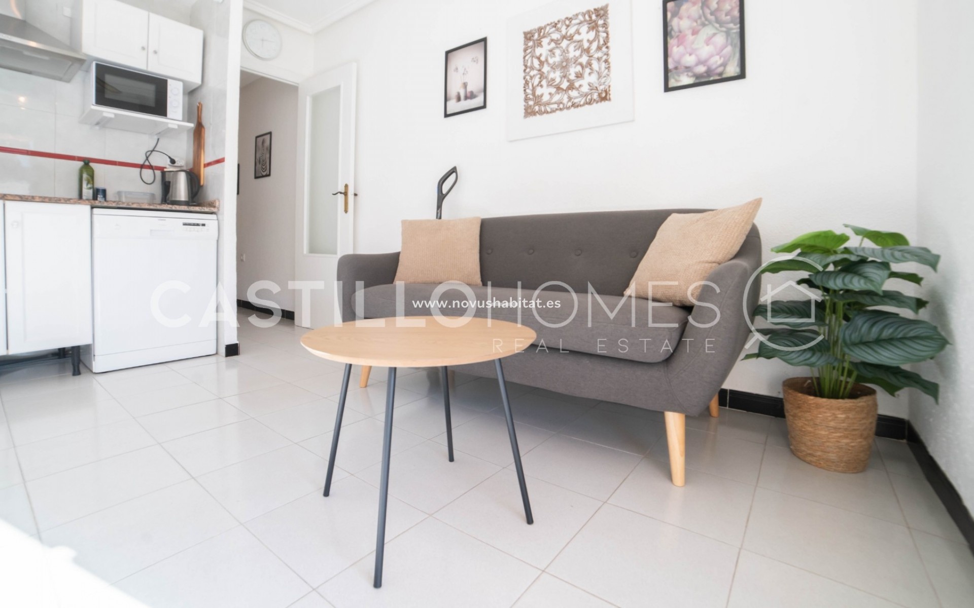 Resale - Apartment - Torrevieja - Centro