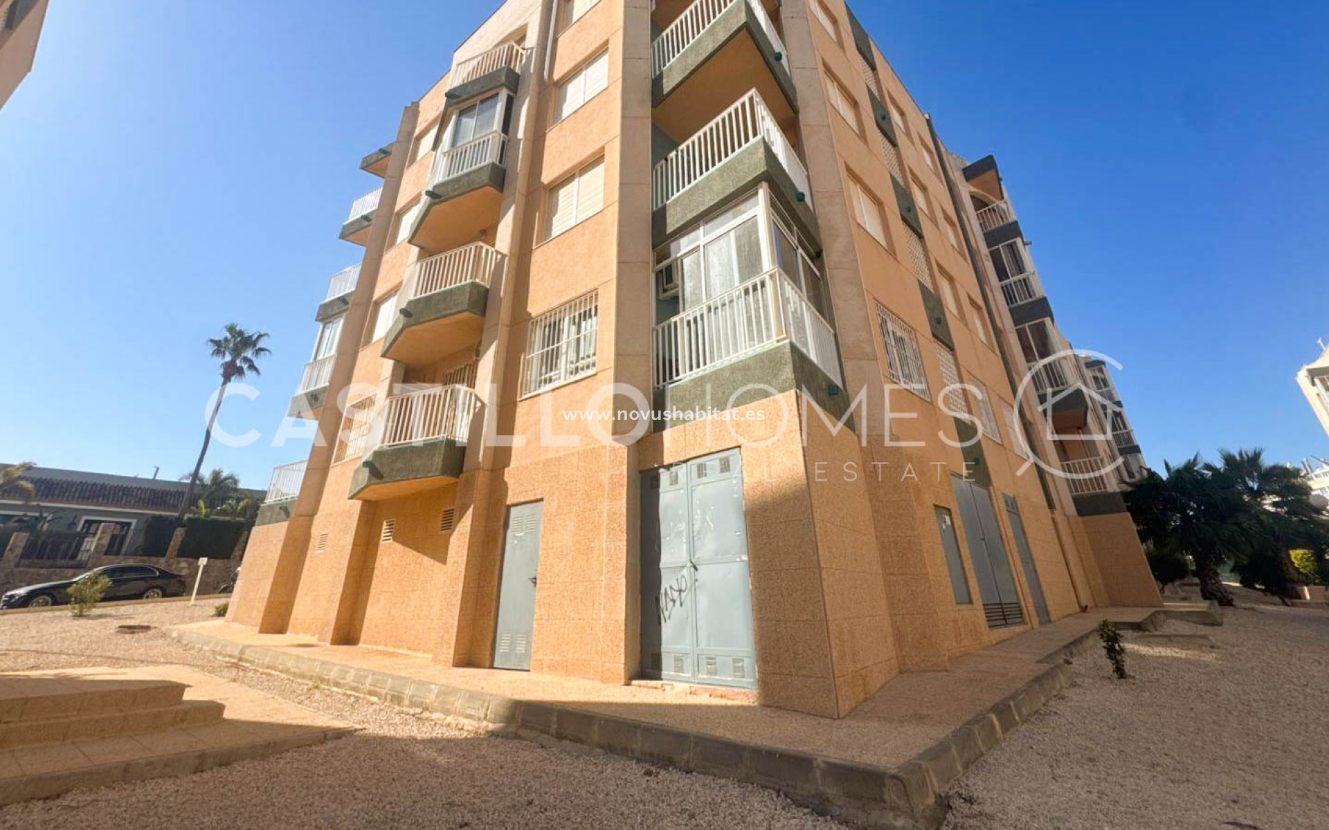 Resale - Apartment - Torrevieja - La Mata