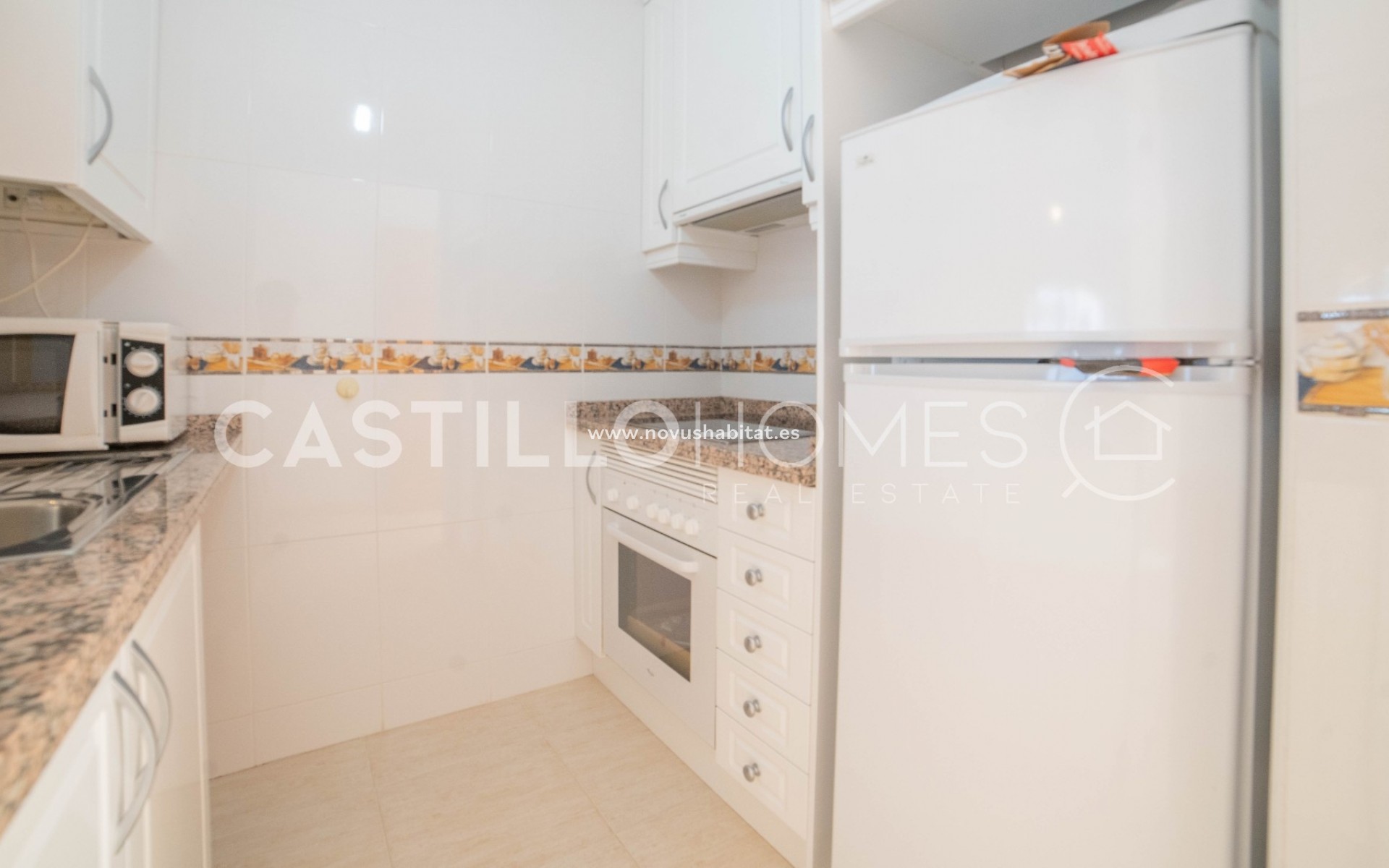 Resale - Apartment - Torrevieja - La Mata