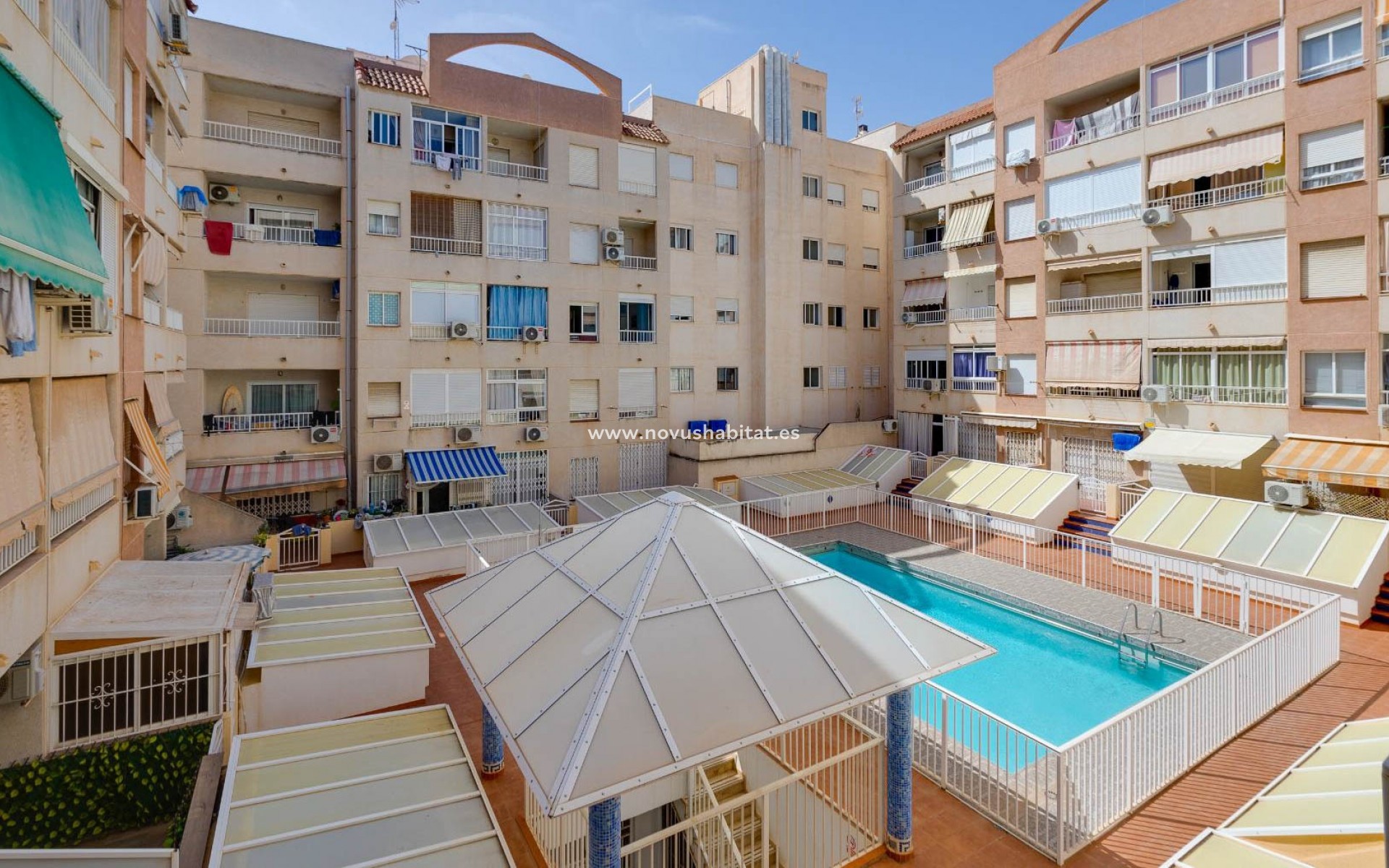 Resale - Apartment - Torrevieja - Playa de los Locos