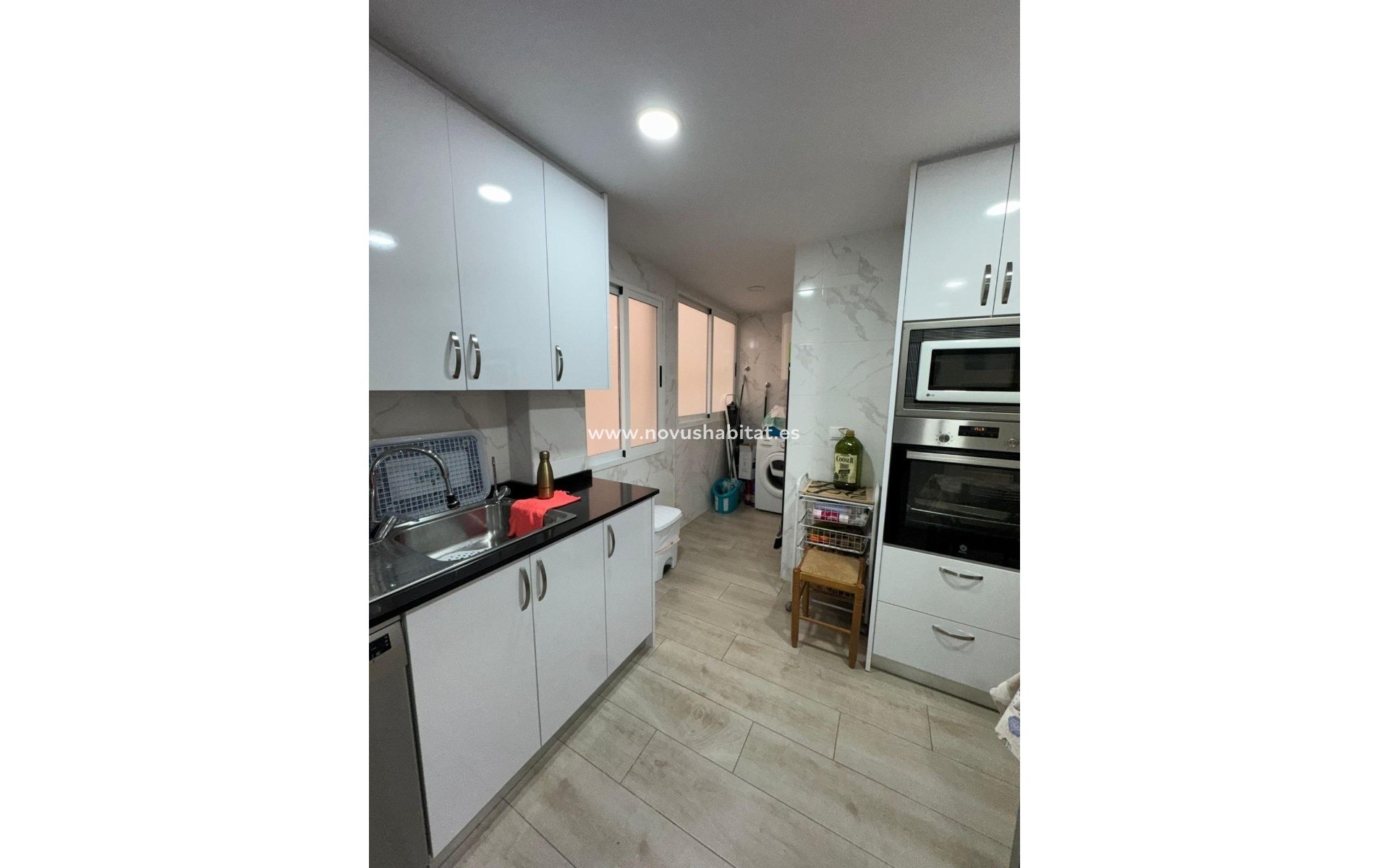 Resale - Apartment - Torrevieja - Playa de los Locos