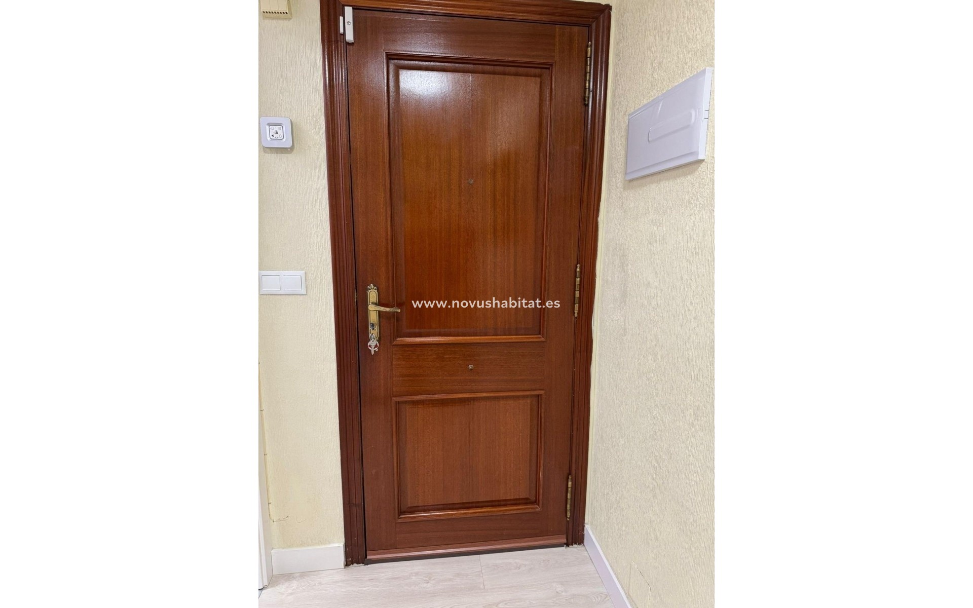 Resale - Apartment - Torrevieja - Playa de los Locos
