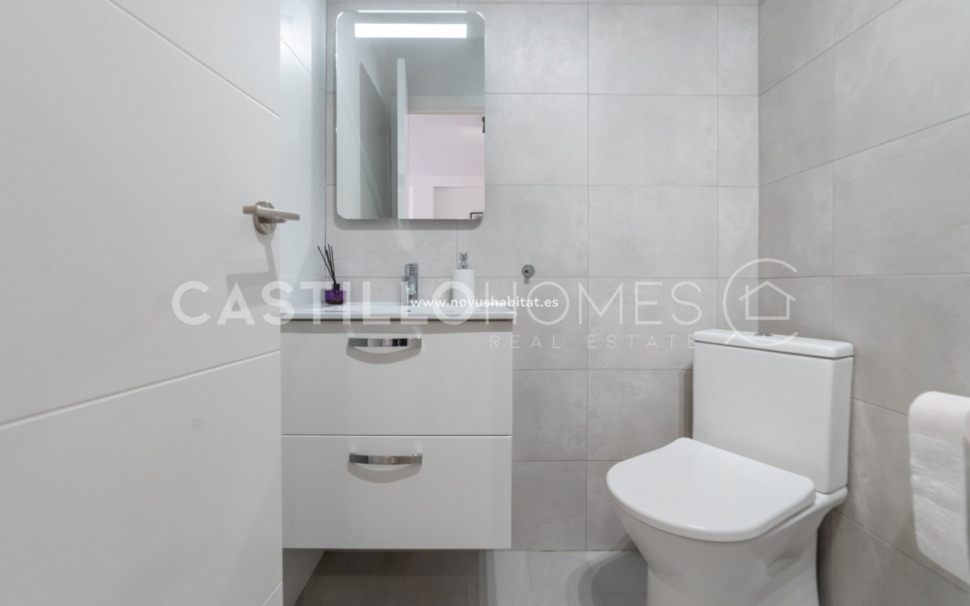 Resale - Apartment - Torrevieja - Playa del Cura