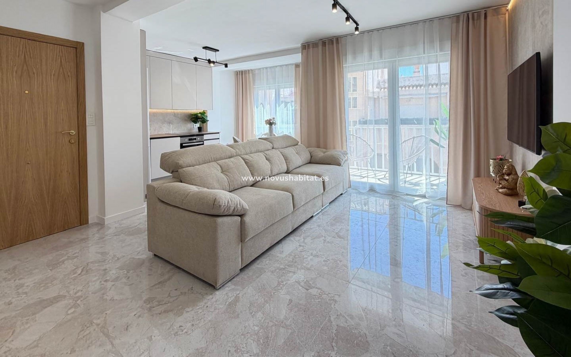 Resale - Apartment - Torrevieja - Playa del Cura