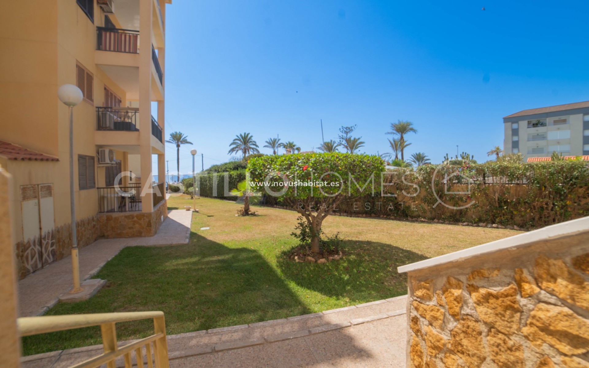 Resale - Apartment - Torrevieja - Punta Prima