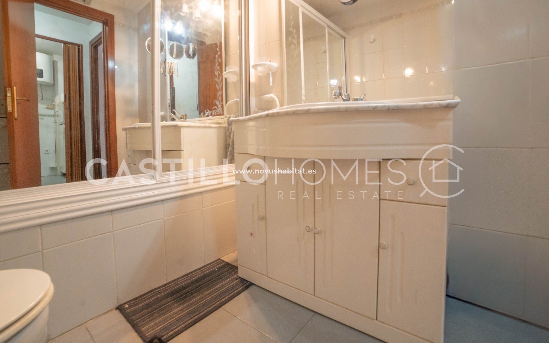 Resale - Apartment - Torrevieja - Punta Prima