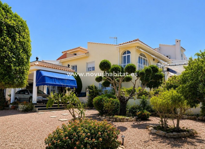 Resale - Chalet - Rojales / Ciudad Quesada - Junto Campo De Golf La Marquesa