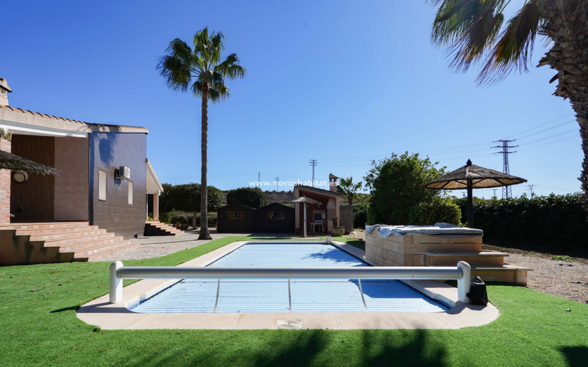 Resale - Chalets Independientes - Alicante - Jacarilla