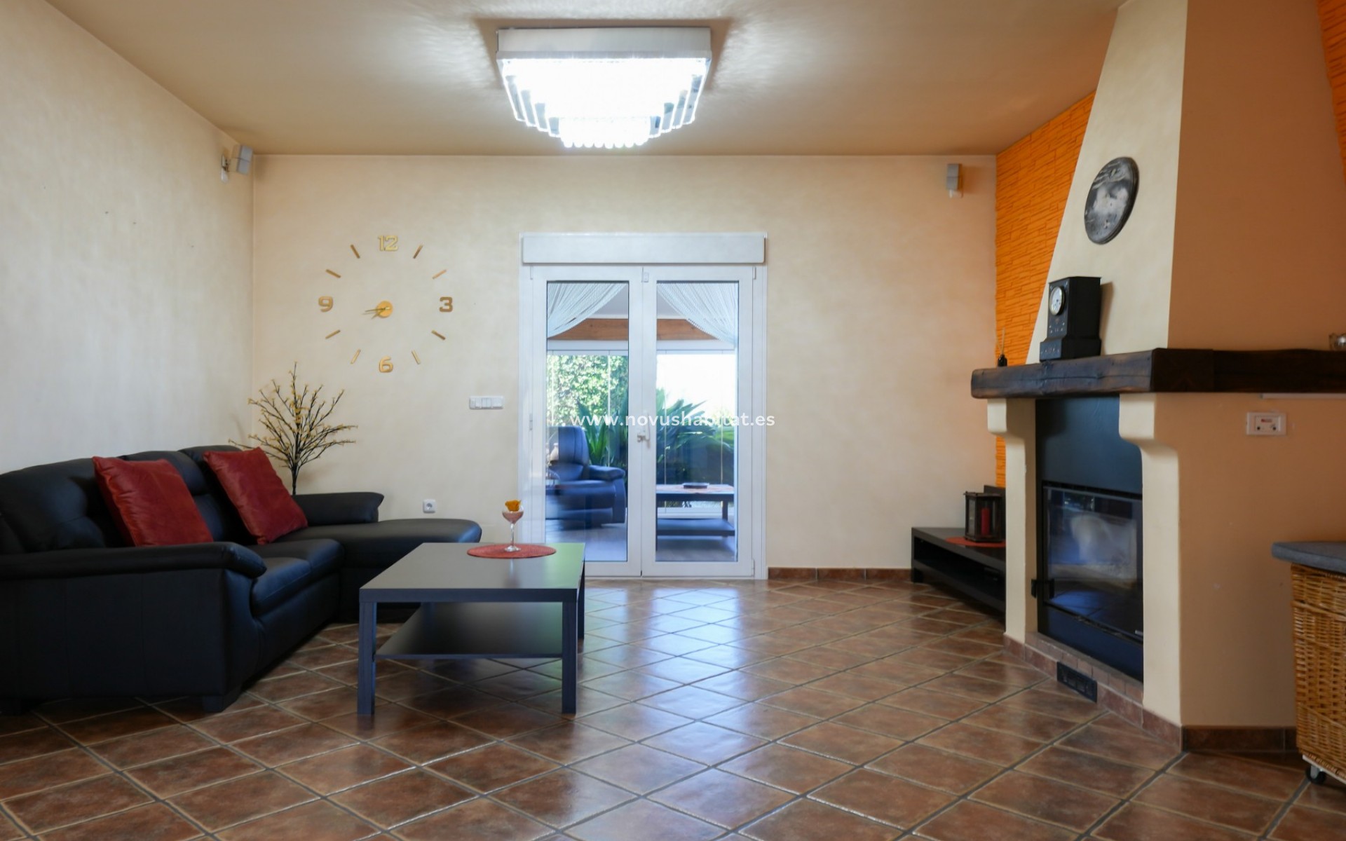 Resale - Chalets Independientes - Alicante - Jacarilla