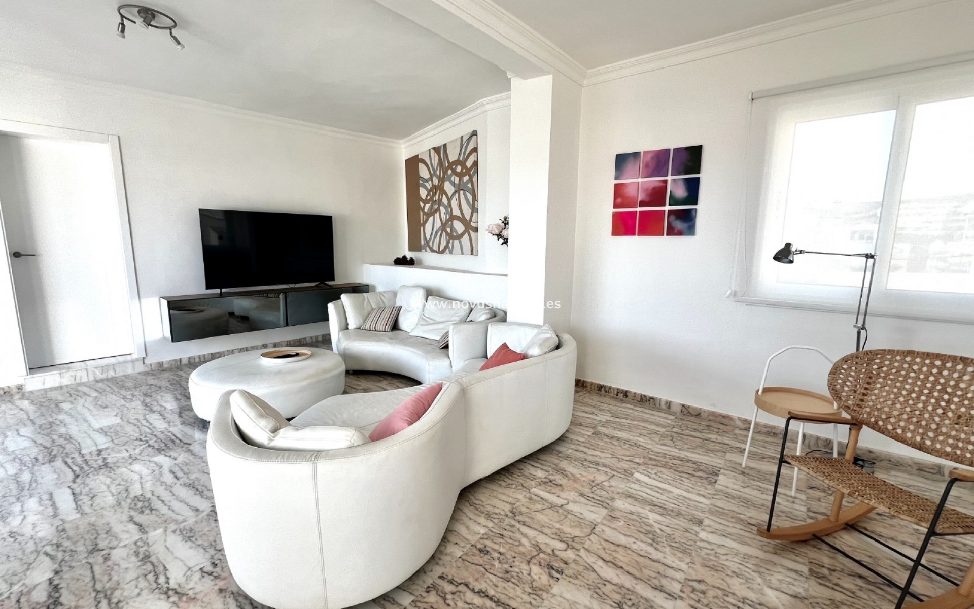 Resale - house - La Caleta