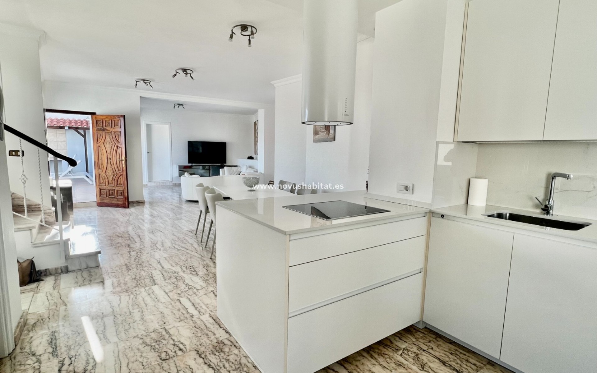 Resale - house - La Caleta