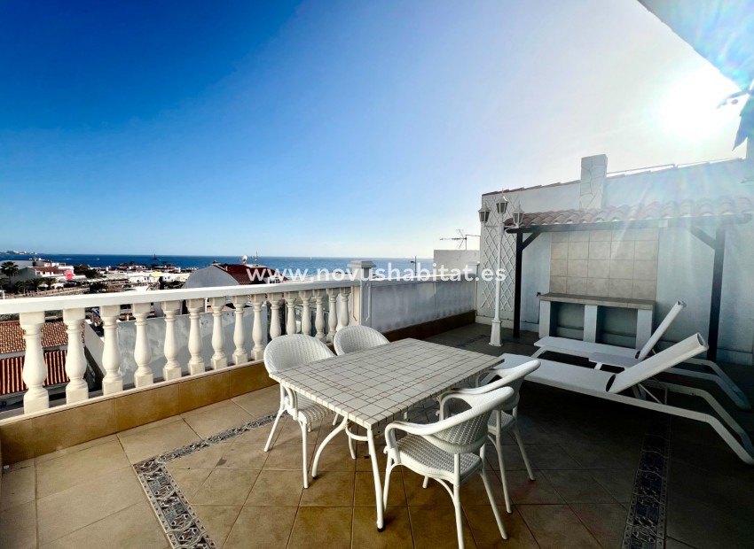 Resale - house - La Caleta