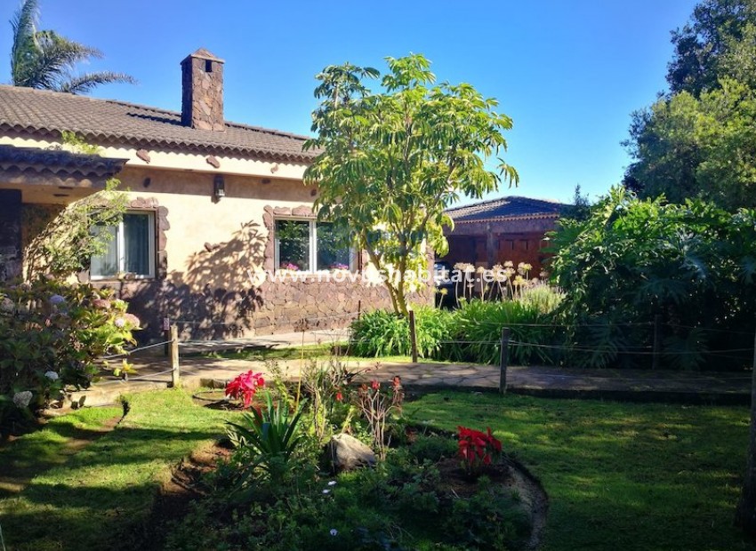 Resale - house - La Esperanza - Santa Cruz Tenerife