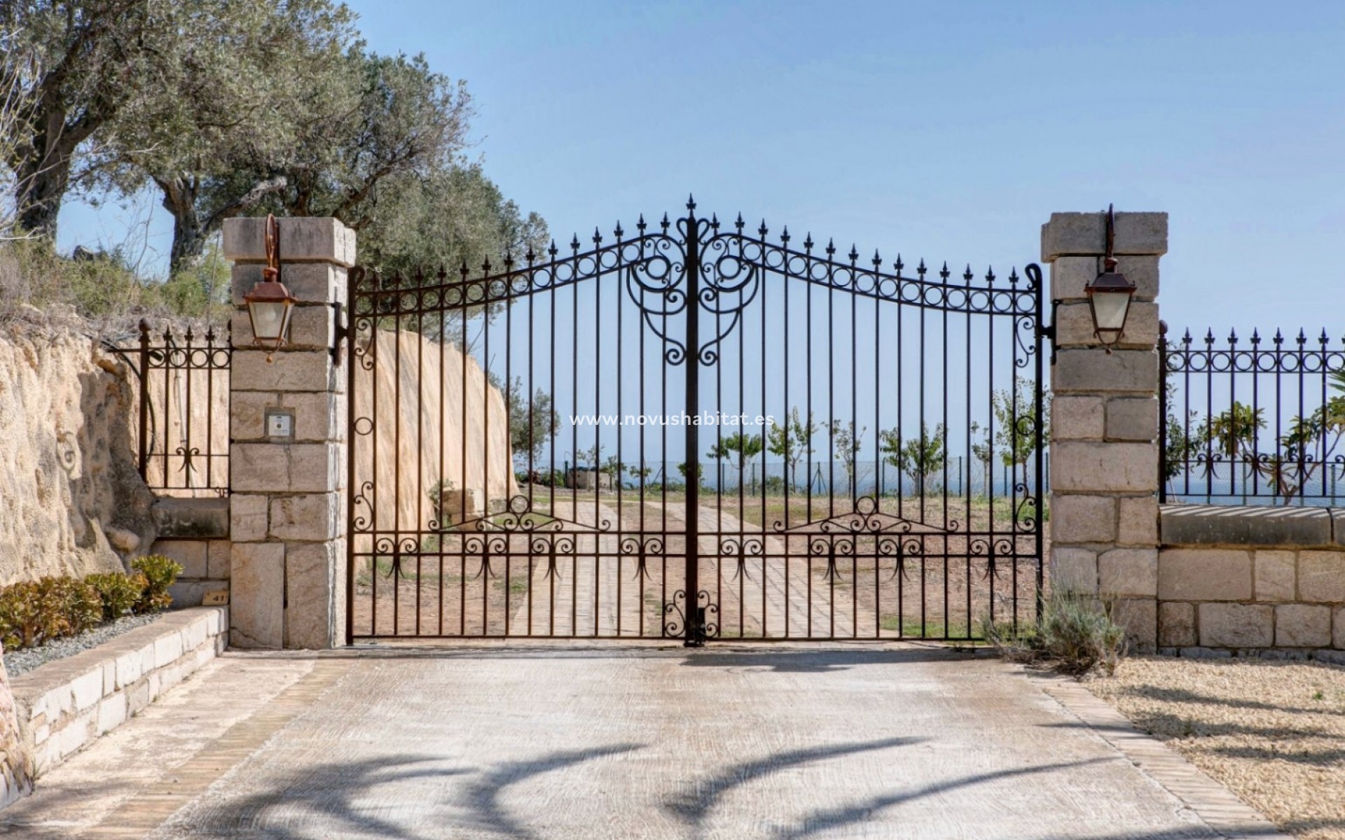 Resale - Plot - Moraira