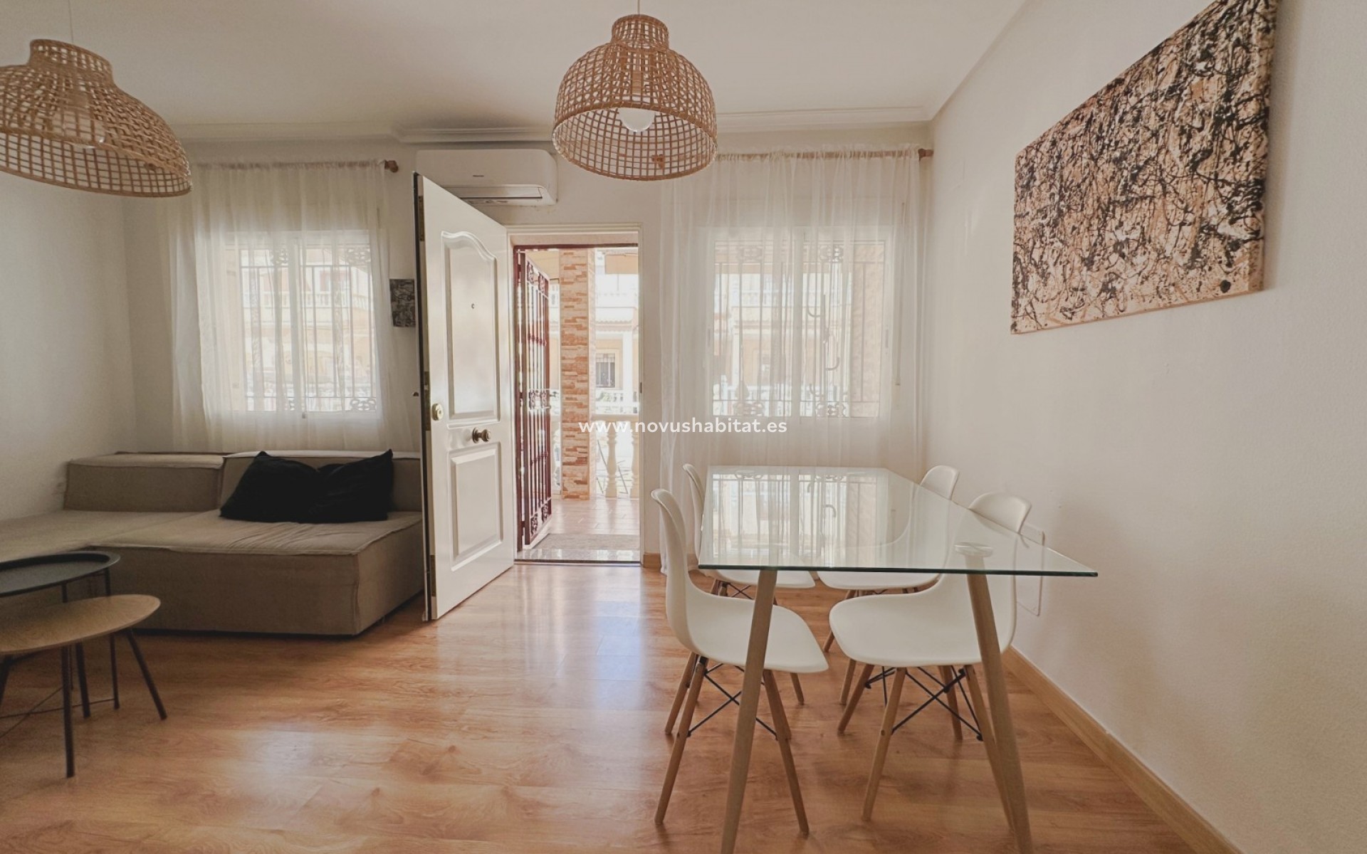 Resale - Terraced house / Townhouse - Orihuela Costa - La Zenia
