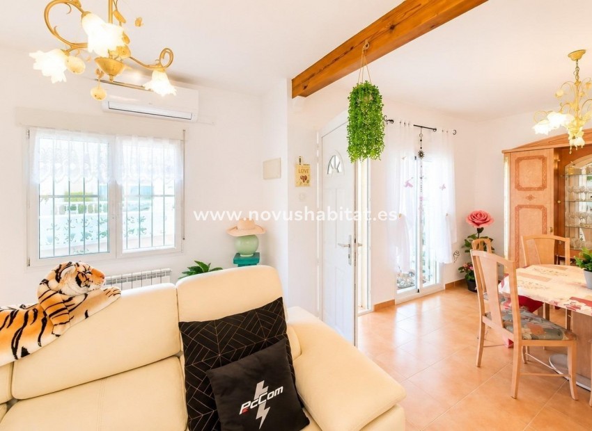 Resale - Townhouse - Algorfa - Algorfa - Urb. Montebello