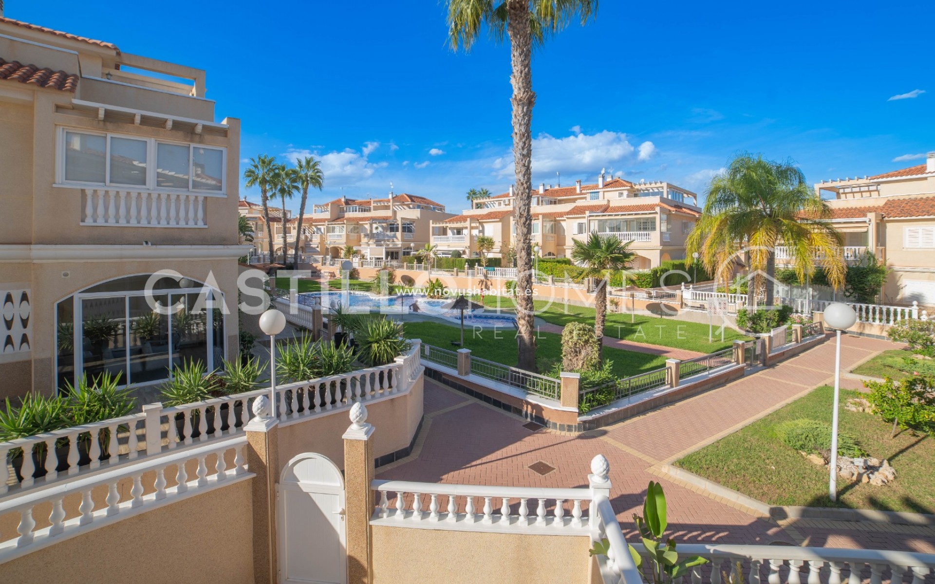 Resale - Townhouse - Orihuela Costa - La Zenia