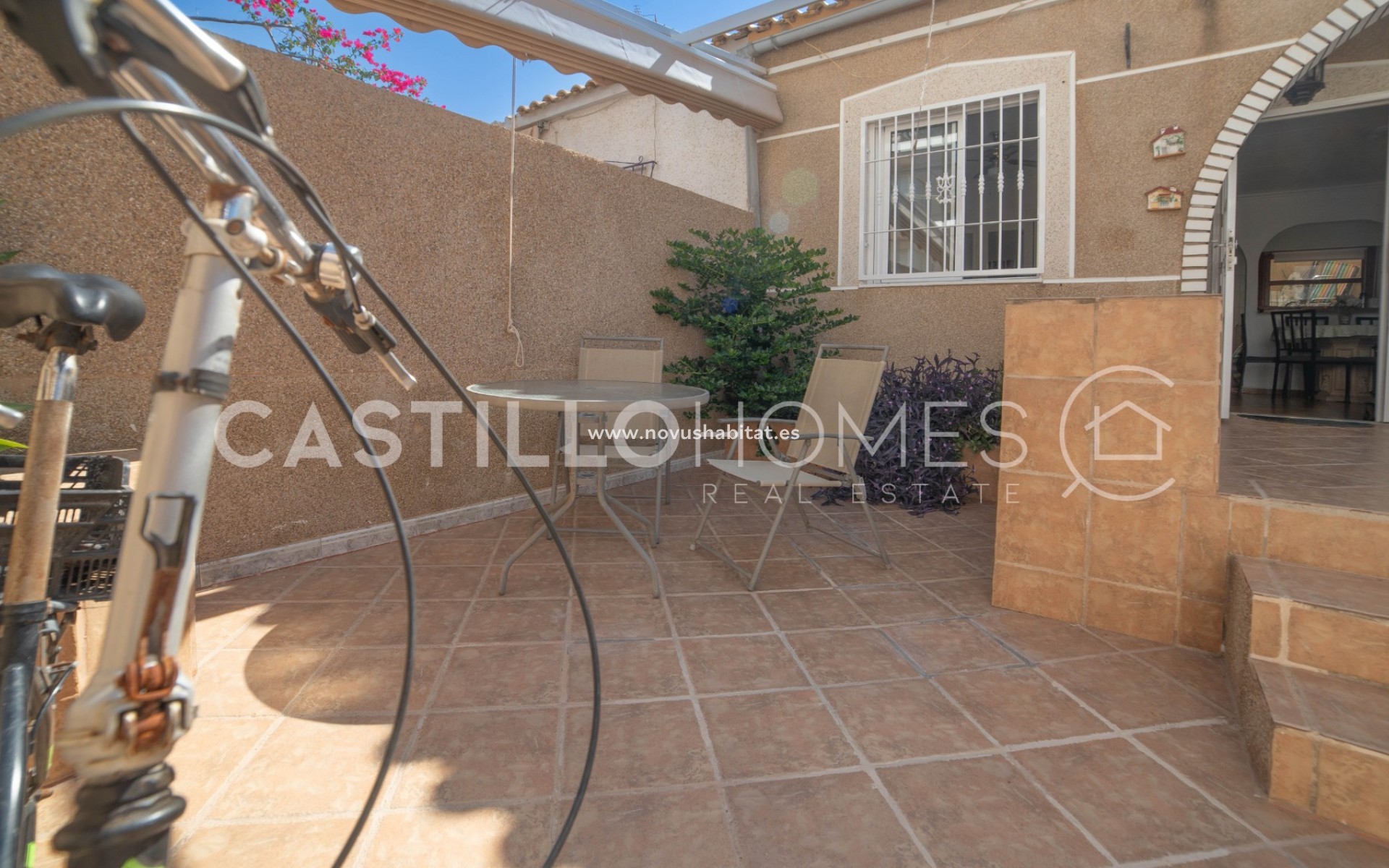 Resale - Townhouse - Torrevieja - Aguas Nuevas