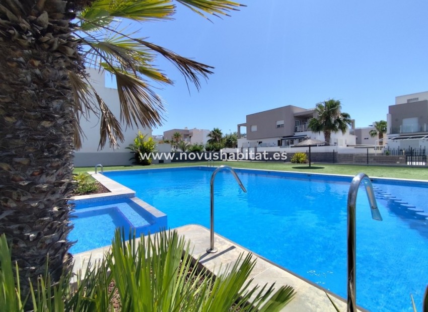 Resale - Townhouse - Torrevieja