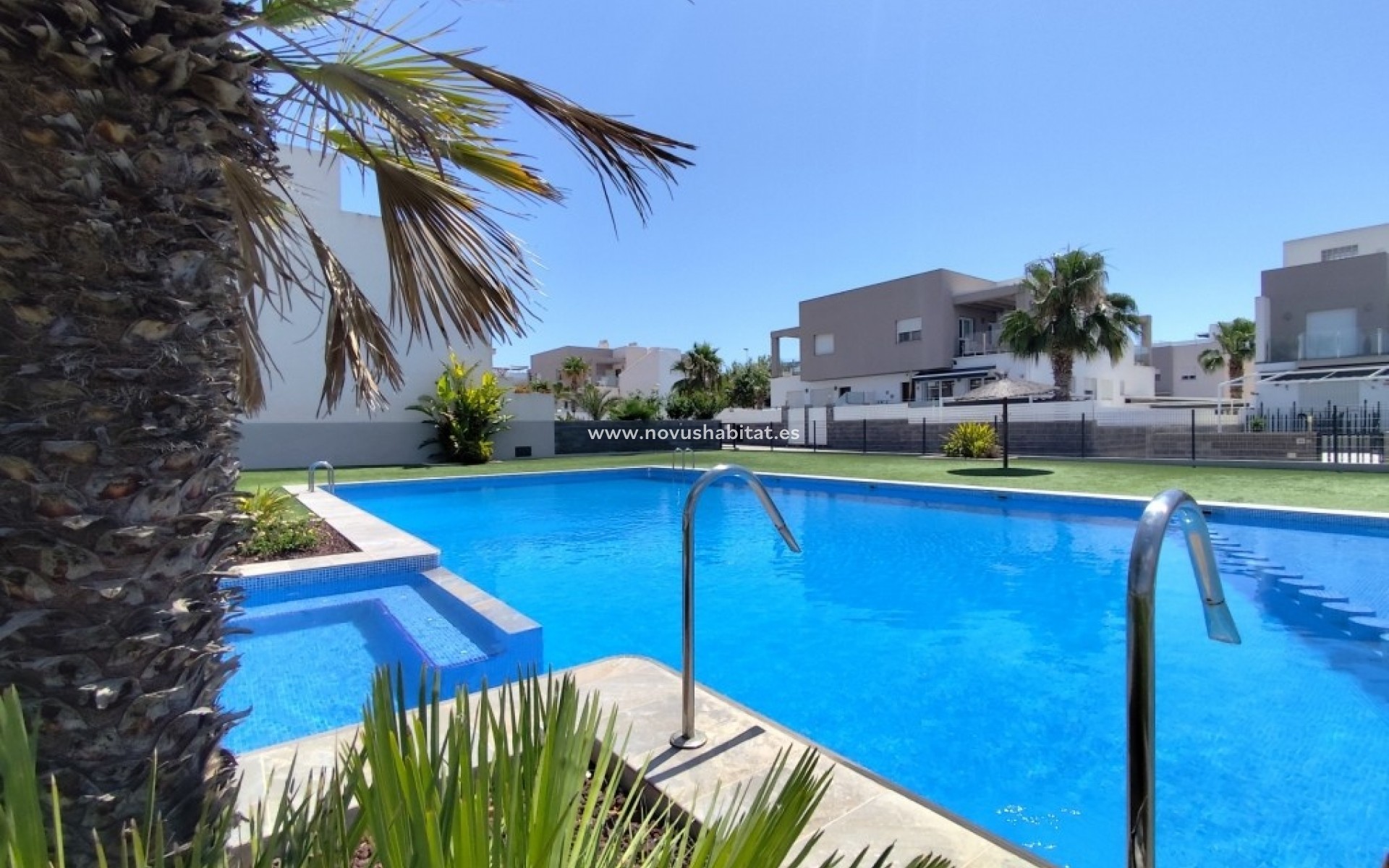 Resale - Townhouse - Torrevieja